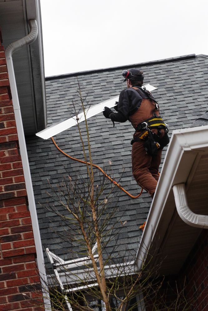 Our Gutter Guard Protection service ensures that leaves and debris are kept out of your gutters, preventing clogs and water damage to your home. Keep your gutters clean effortlessly! for See2it Clean in St Louis, MO