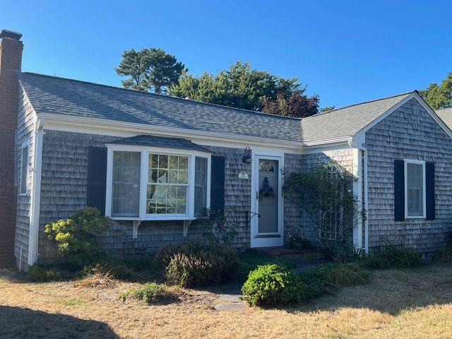 Roofing for Seaside Roofing and Siding in Barnstable County, MA