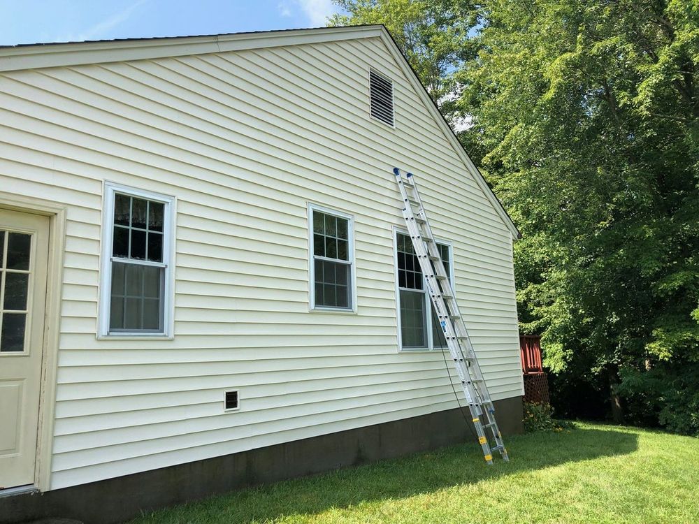 Window Cleaning  for Elite Power Washing in Kansas City, KS