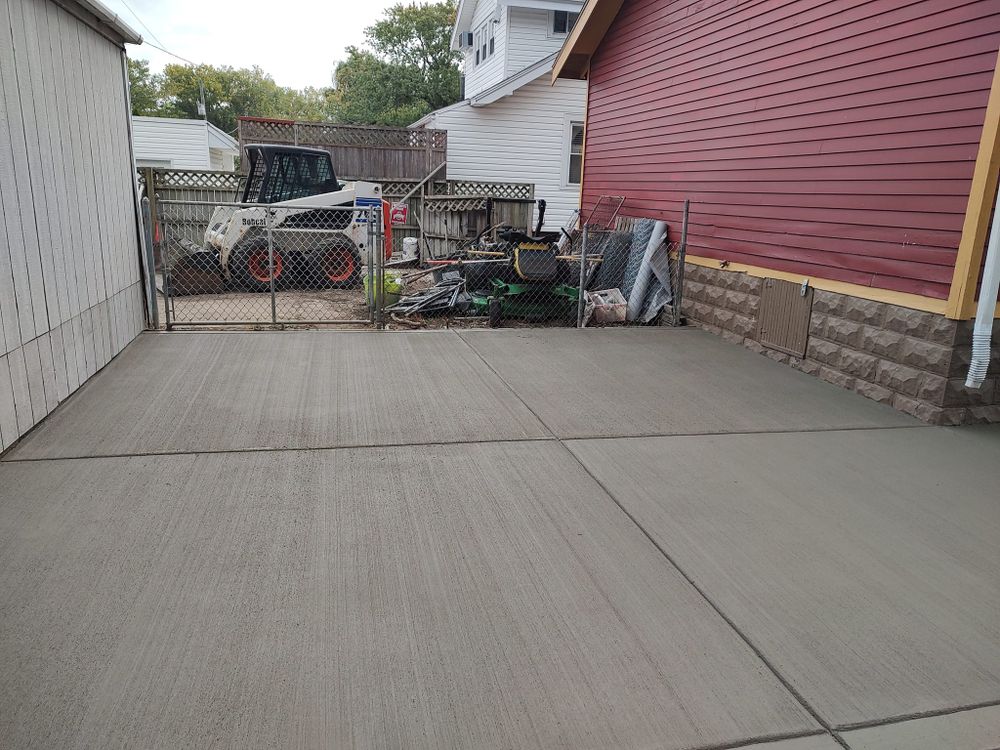 All Photos for American Property Preservation in Toledo, OH