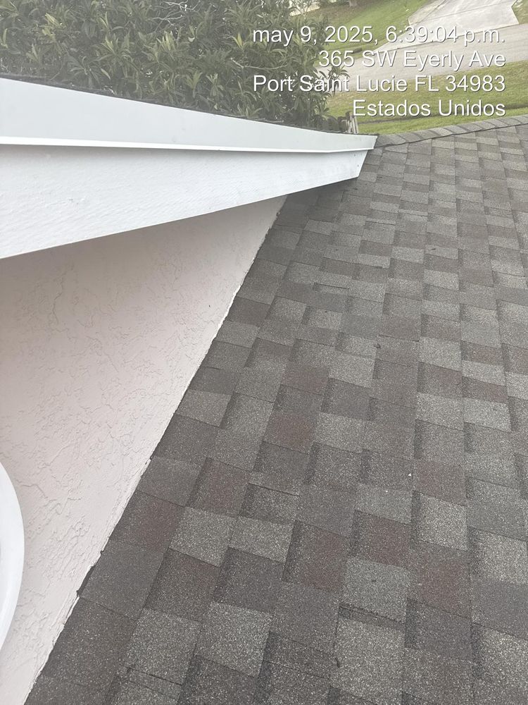 All Photos for Ridgecap Roofing in Port St. Lucie, FL