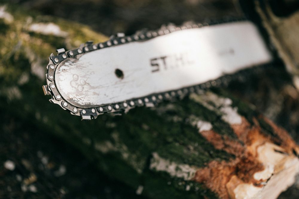 Explore our expert chain saw chain sales service, offering high-quality chains tailored for optimal performance and longevity. Perfect for homeowners seeking reliable solutions to maintain their landscaping tools effortlessly. for Big Bear Tree Service in Newport News, VA