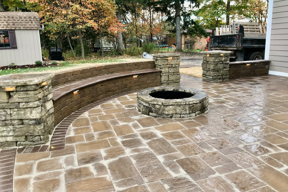 Outdoor Fireplaces for Resnik Landscaping Services in New Kensington, PA