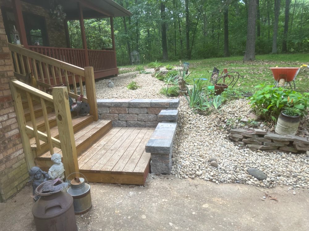 All Photos for Mayfield Landscaping in Staunton, IL