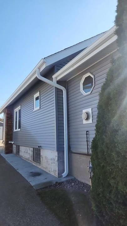 All Photos for Bredekamp Seamless Gutters in Jackson County, IA