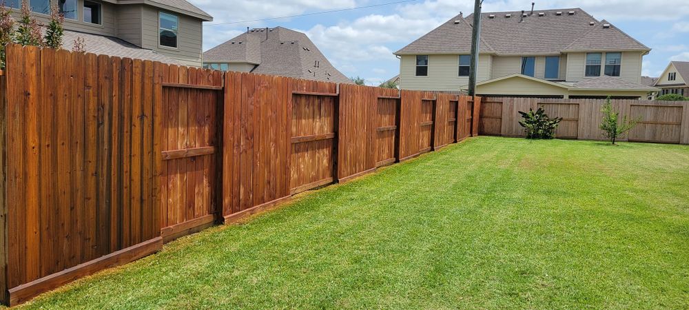 Fence Installation for Texas Fence & Outdoors LLC in Friendswood, TX