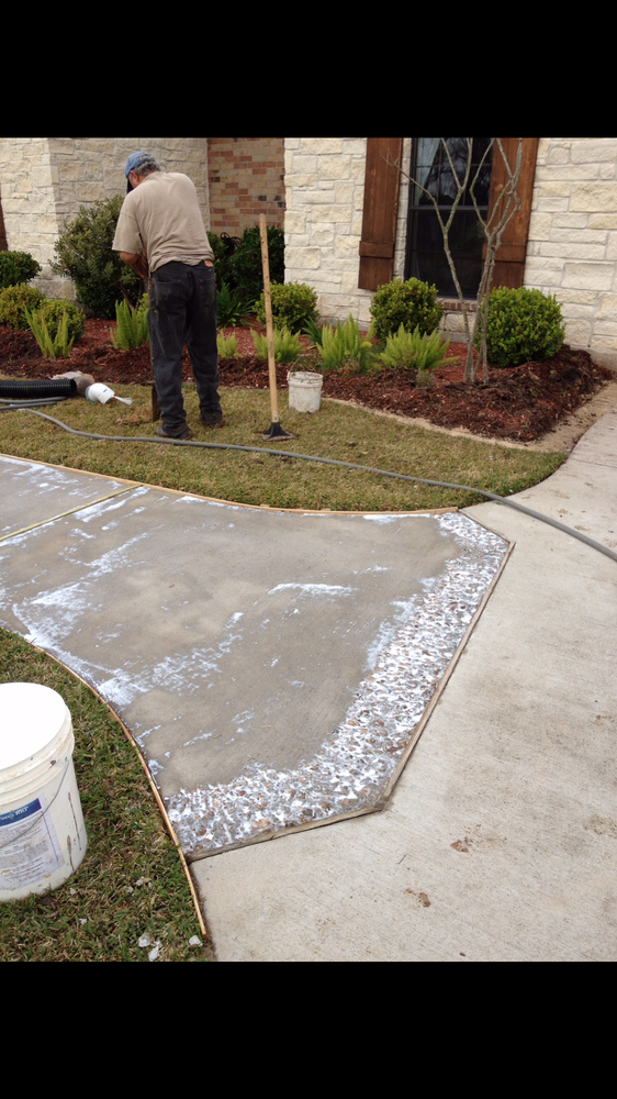 Before & Afters for Texas Curb N Borders in Houston, TX