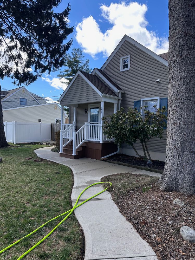 Our soft washing service safely removes algae, mold, mildew, and dirt from delicate exterior surfaces using low-pressure cleaning and specialized solutions, restoring your home’s beauty without causing damage or premature wear. for Freedom Exterior Washing in Burlington, NJ