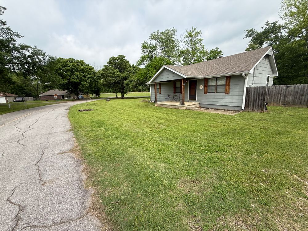 All Photos for Sandoval Lawn Care in Muldrow, OK