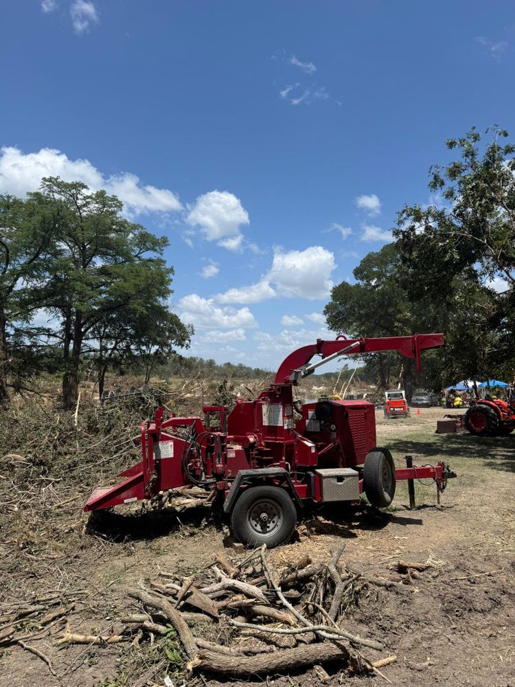 All Photos for Z’s Trees LLC in Grey Forest, TX