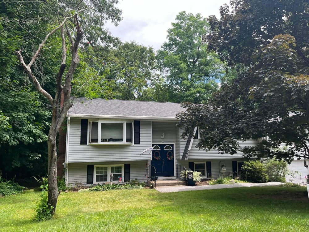 All Photos for Laura Mae Properties in Wolcott, CT