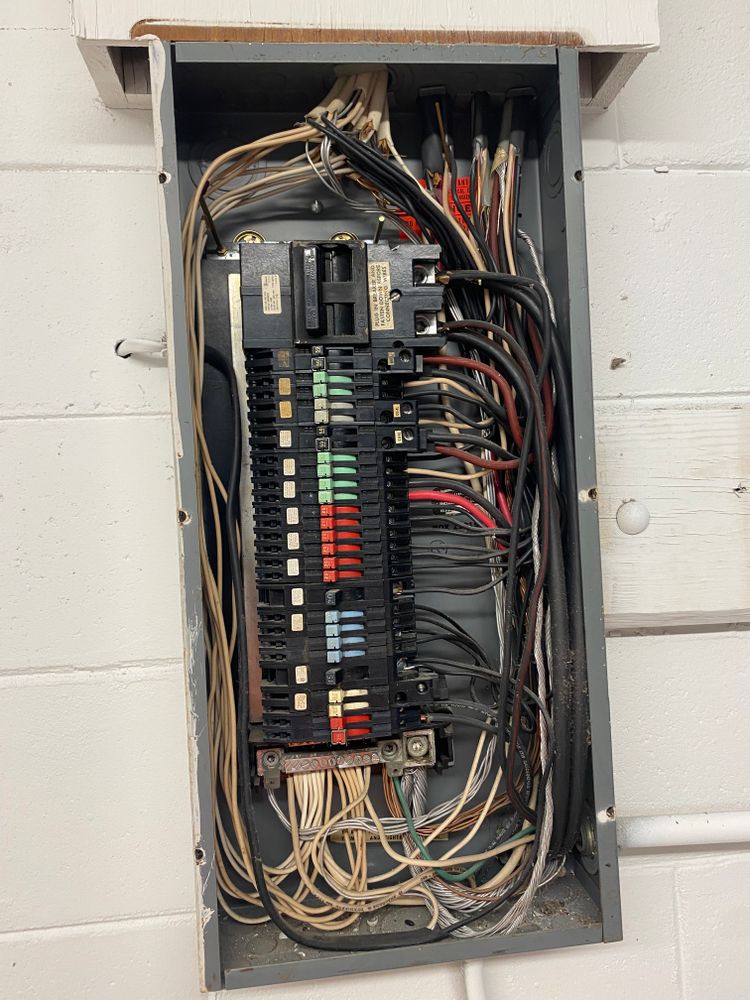 All Photos for Nominal Voltage in Orlando, FL