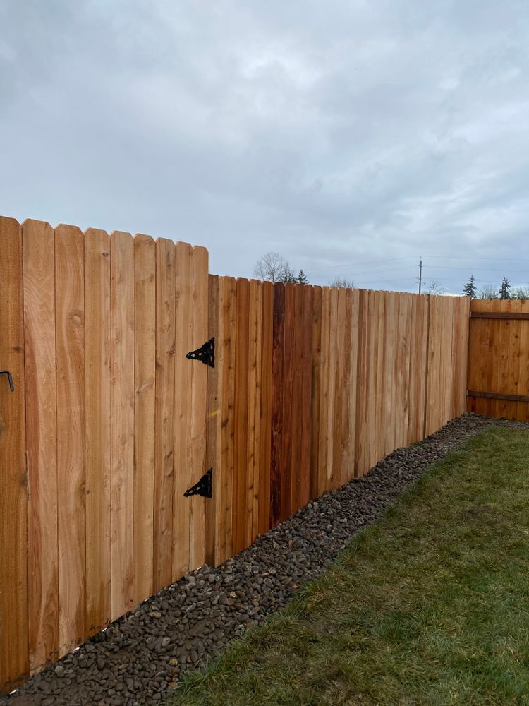 Fence gallery for Willamette Landscaping & Tree Services in Albany, OR