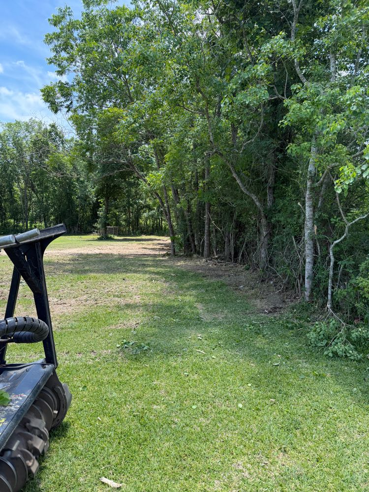 All Photos for CKD's Mulching Services in League City, TX