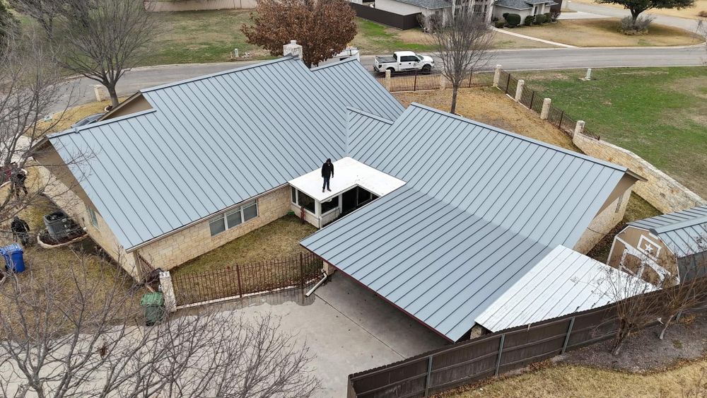 Metal roofs  for Barcenas Roofing & Remodeling in San Saba, TX