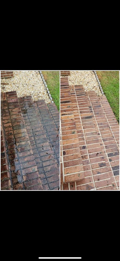 Brick cleaning for JB Applewhite's Pressure Washing in Anderson, SC