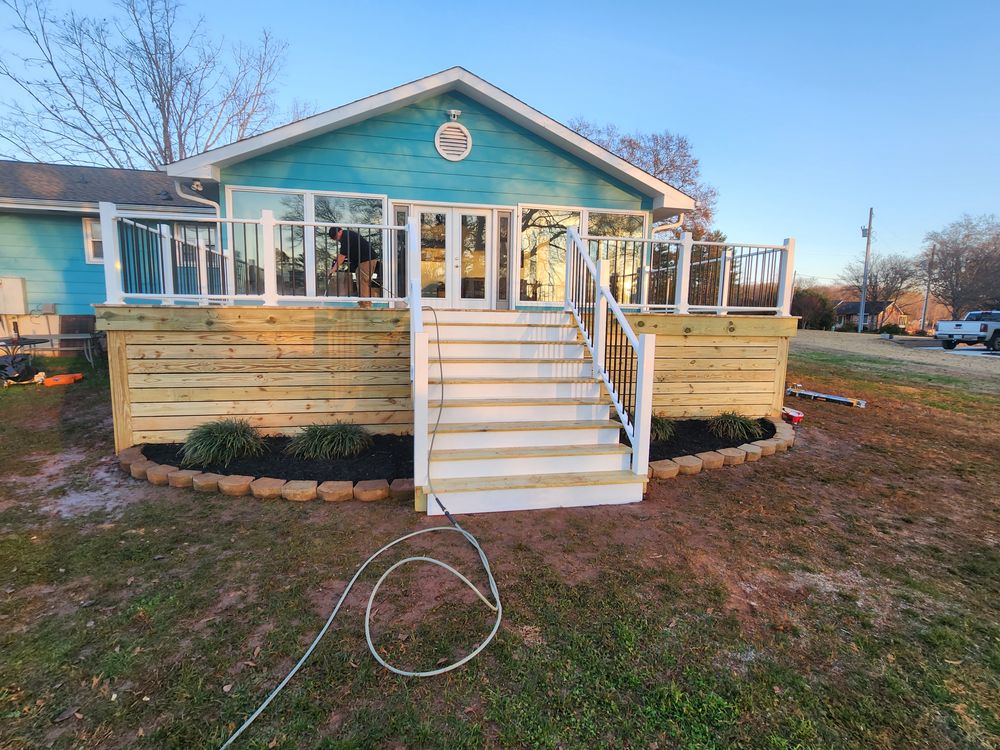 Deck & Patio for Tiny’s Home Repair And More in Inman, SC