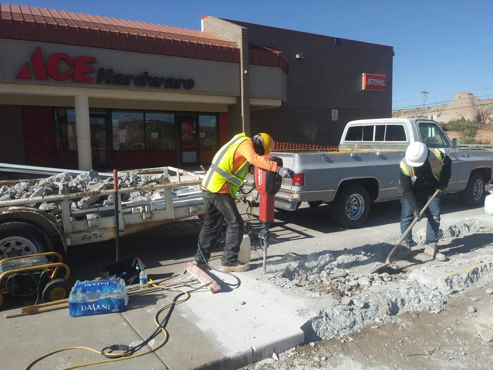 Creative Native Construction team in Flagstaff, AZ - people or person