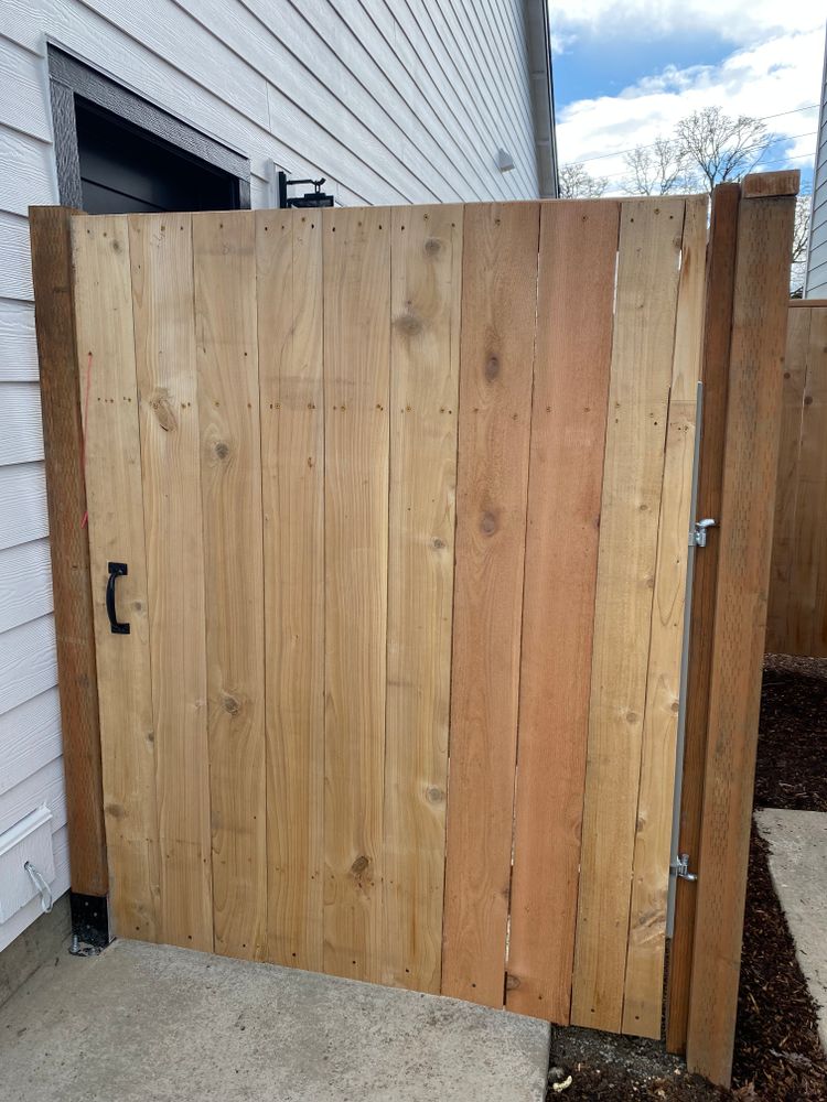 Fence gallery for Willamette Landscaping & Tree Services in Albany, OR