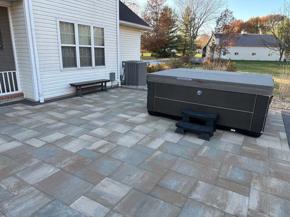 All Photos for Mayfield Landscaping in Staunton, IL