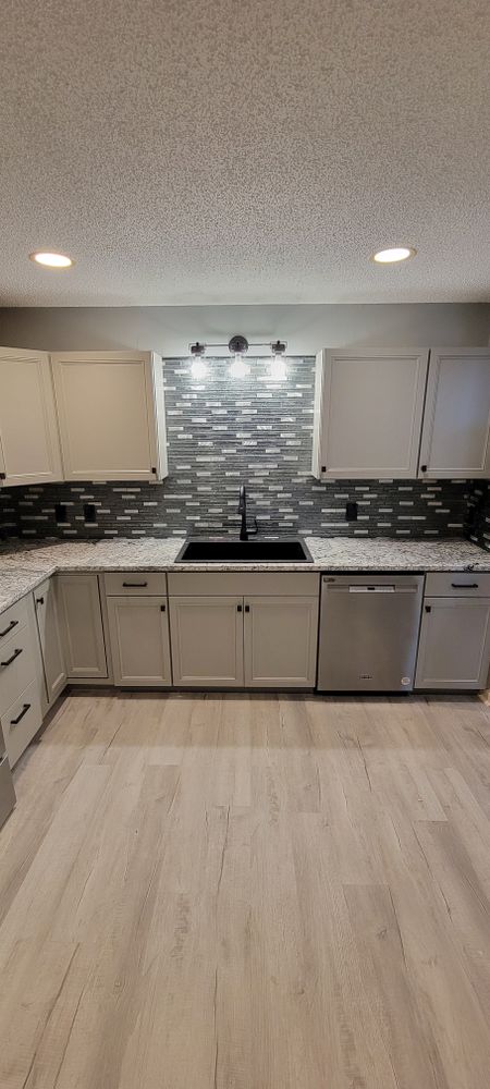 All Photos for Middle Man Construction in Fall Branch, TN