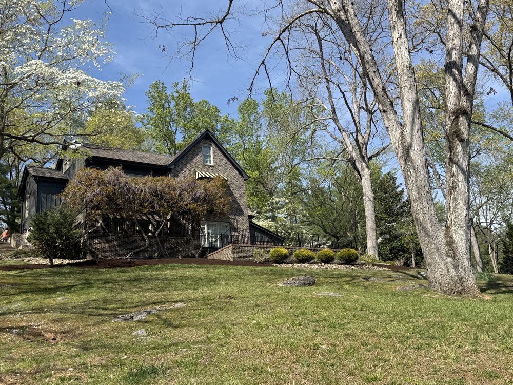 All Photos for Lafollette Mulch, Stone and Lawn Care in La Follette, TN