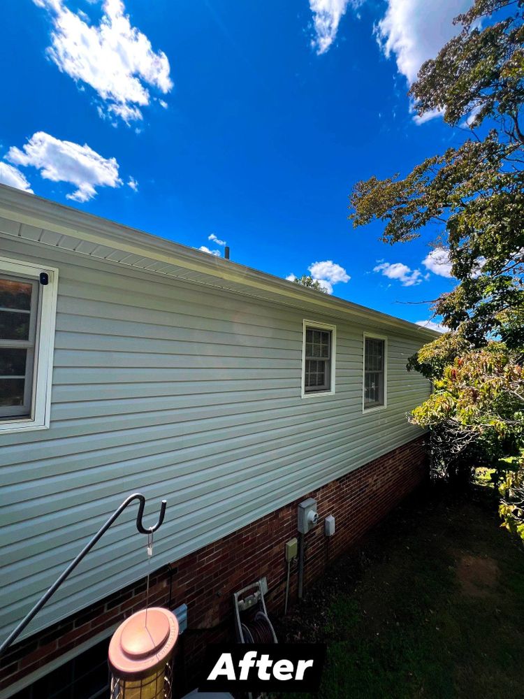 Our pressure washing service removes dirt, mildew, algae, and stains from driveways, patios, walkways, and exterior surfaces—instantly improving curb appeal while helping protect your home’s hardscapes. for Foremost Services in Martinsville, VA