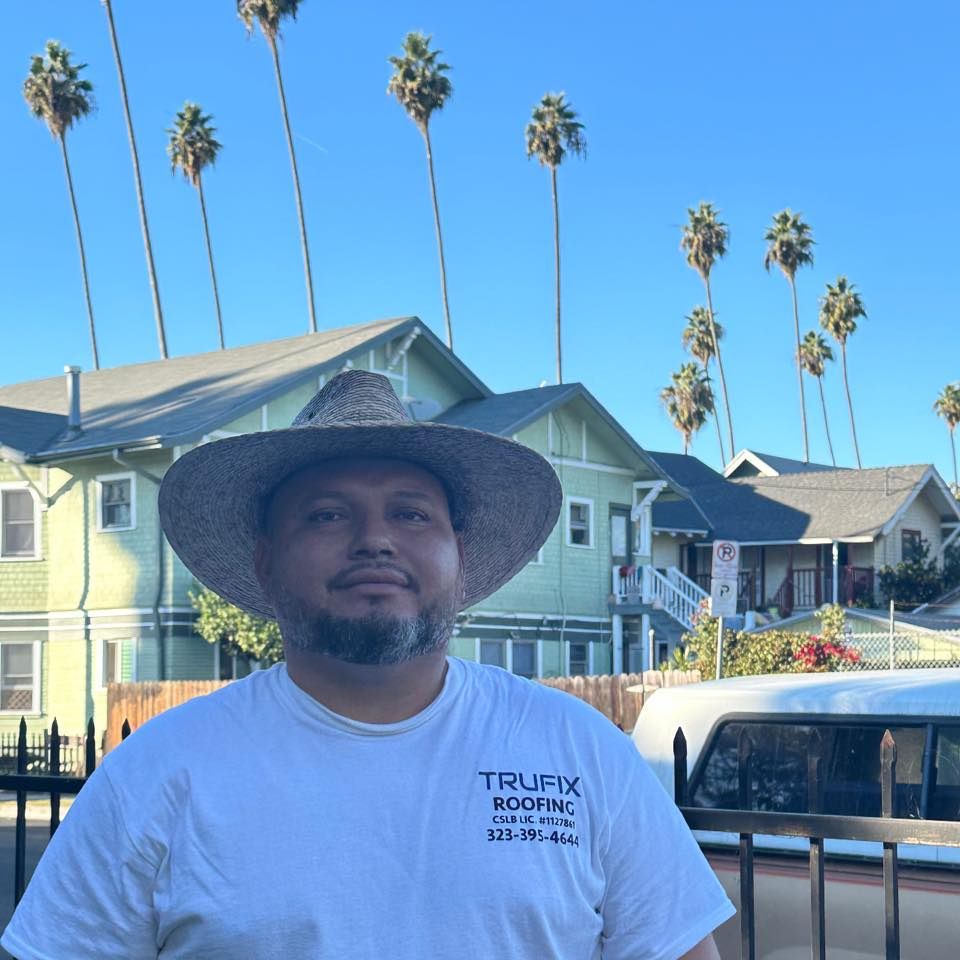 TruFix Roofing team in Los Angeles, CA - people or person