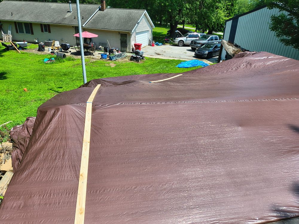 Tree Removal for Hunnicutt’s Tree Service L.L.C. in Monticello, IN