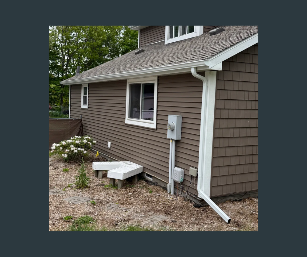 Our 5 Inch Seamless Gutters offer homeowners a precise and durable home care solution designed to efficiently manage residential rainwater runoff. Crafted from Aluminum; Custom cut to fit your home, and Guaranteed never to rot rust nor leak. for KC Custom Exteriors  in Muskegon, MI