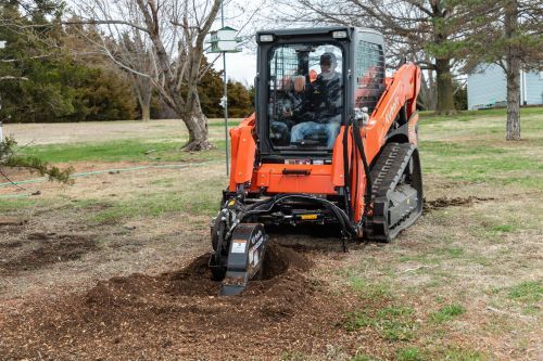 Rental Equipment  for JUSTIN JACQUES LLC DBA DOUBLE J EXCAVATION in Nashville, AR