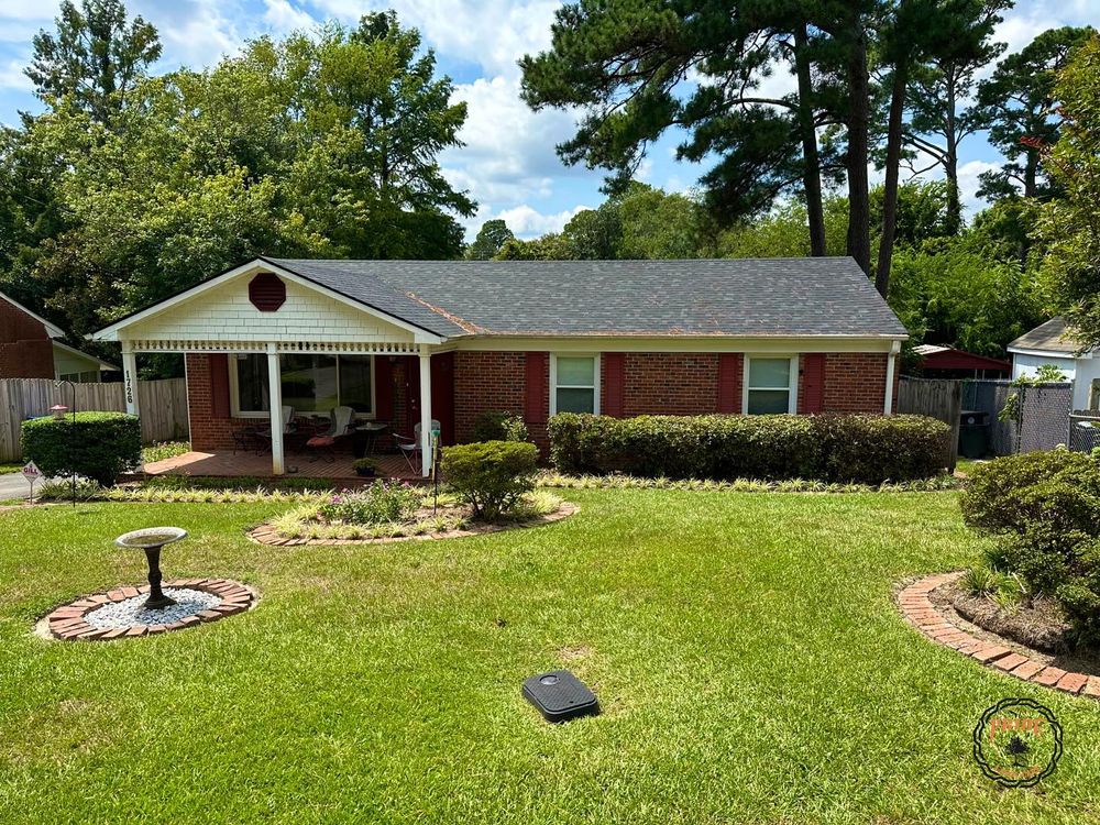 Lawn Care for Pride Lawn Care in Hope Mills, NC