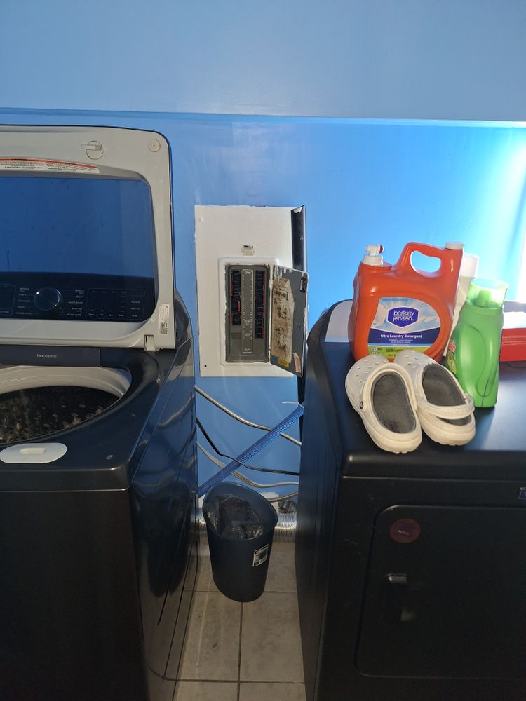 All Photos for Flash Gordon Electric LLC in Hope Mills, NC