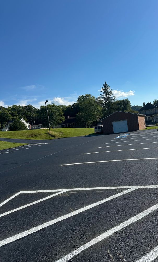 All Photos for Metzler Paving and Sealcoating in Jacksboro, TN