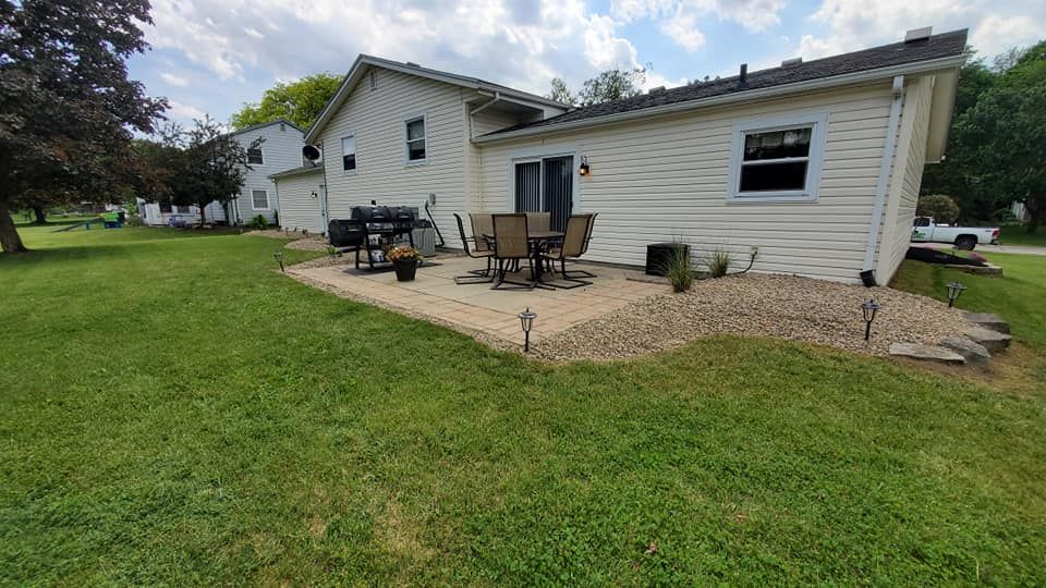 Landscaping for Knapps Landscaping and Lawn Care in Marion, OH