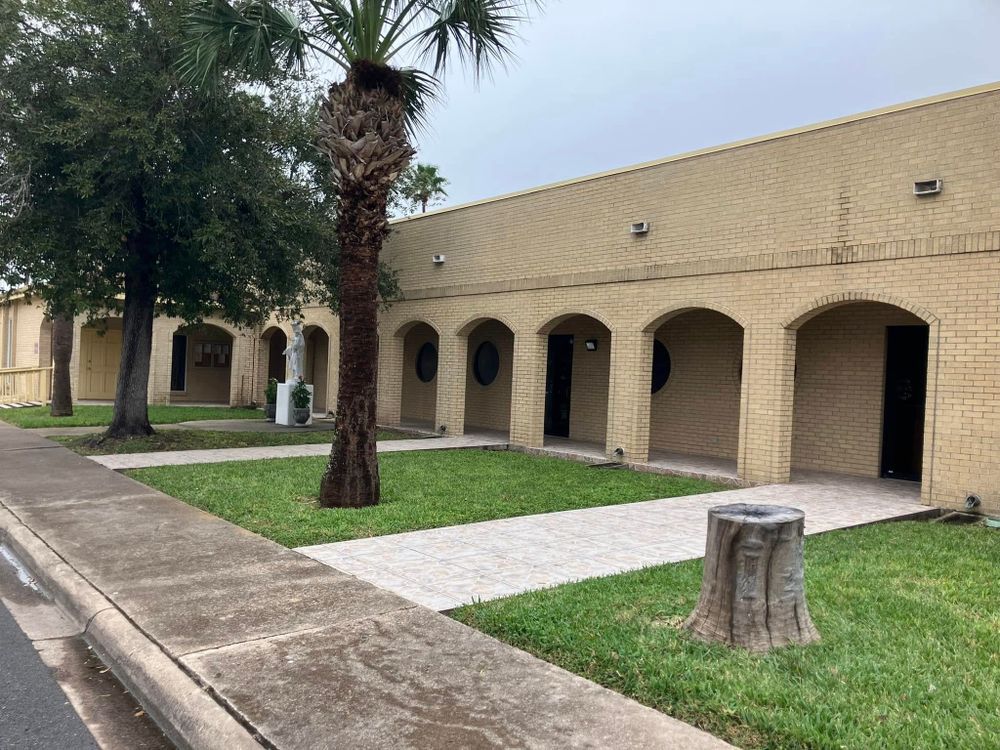 Our Commercial Lawn Care service ensures immaculate lawns through expert maintenance, tailored fertilization, and precise trimming. Enhance your landscape's appearance with reliable solutions that keep your property pristine and inviting all year round. for John’s Lawns in South Padre Island, TX