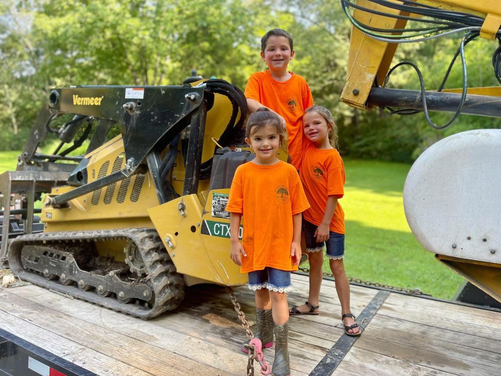 All Photos for Ross Family Tree Service LLC  in Hohenwald, TN