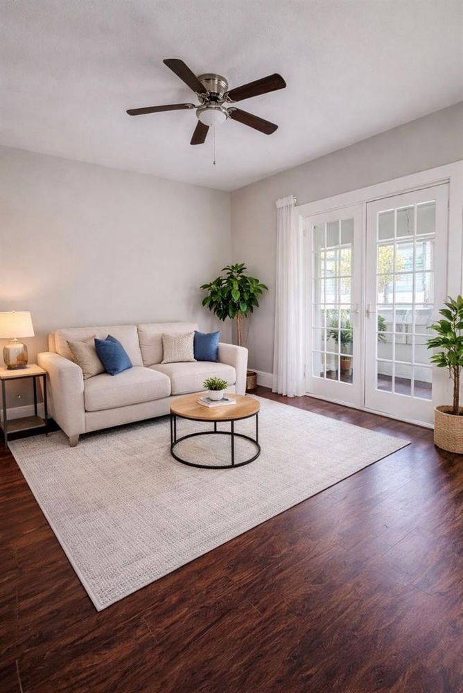 5320 Polk St #14, Houston, TX 77023 for Casa Antigua Realty in Houston, TX