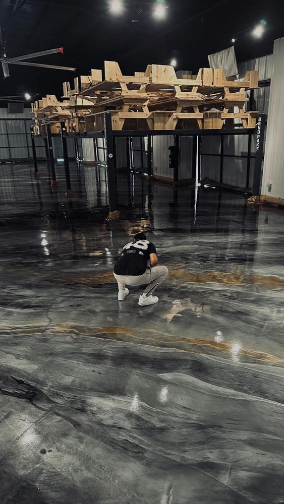 Flooring for Top Coat Texas in Houston, TX