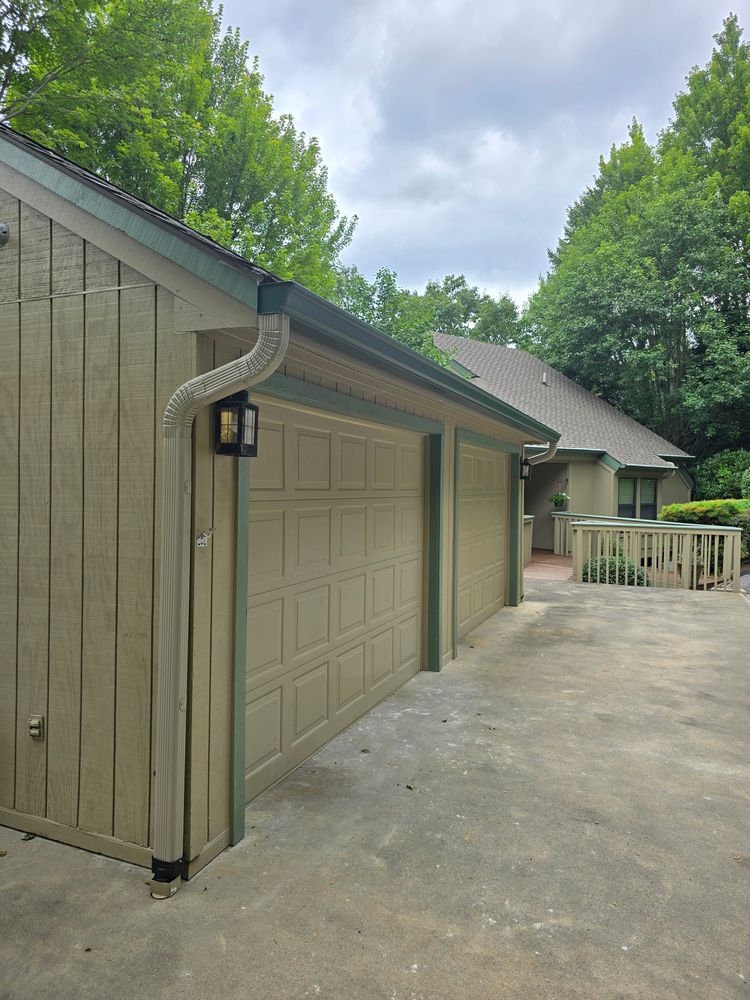 All Photos for Dotson Seamless Guttering LLC in Mars Hill, NC