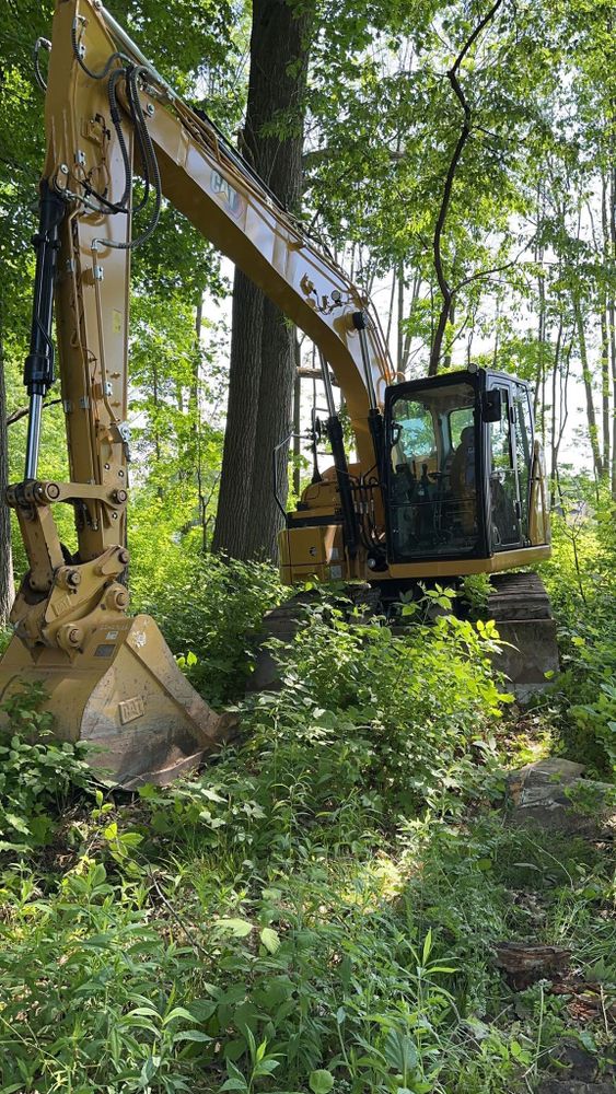 B & M Land Management team in Green Bay, WI - people or person