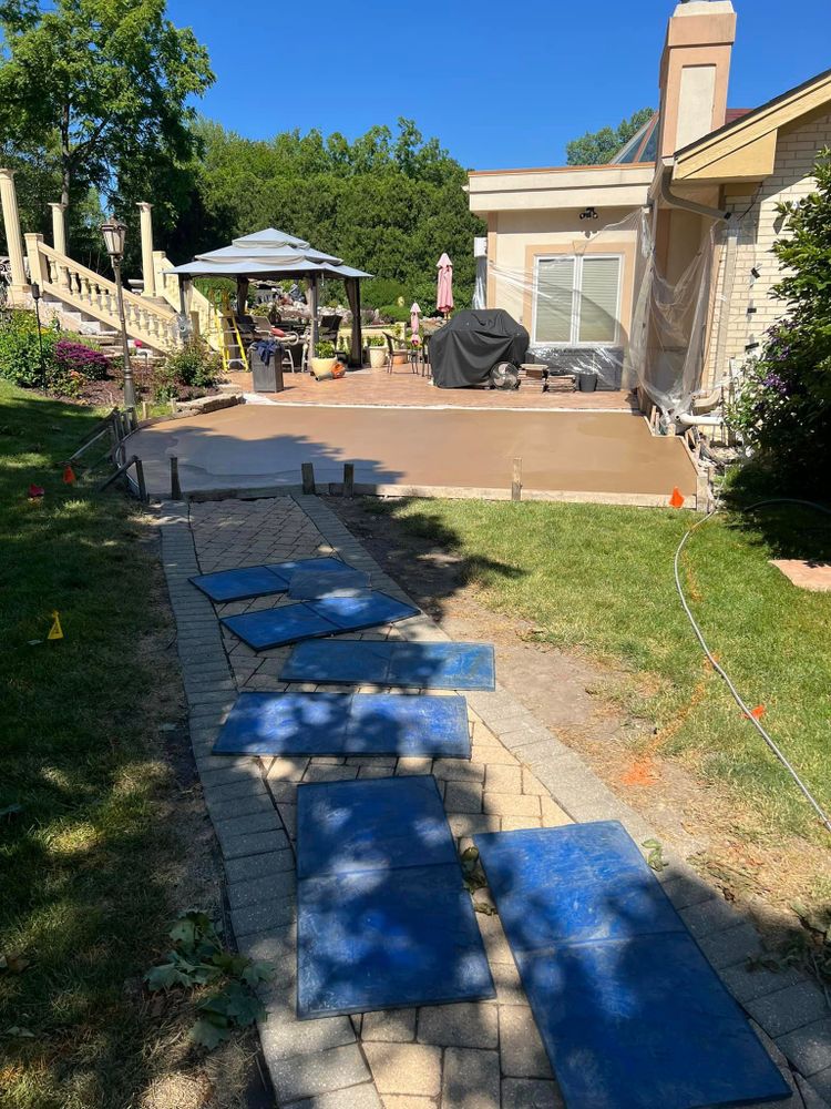   Concrete for Luna Dynasty Concrete in Chicago, IL