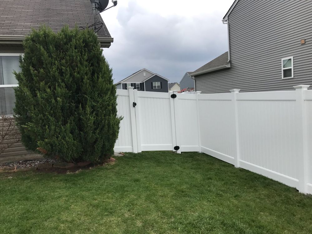All Photos for Everlast Fence in Shorewood, IL