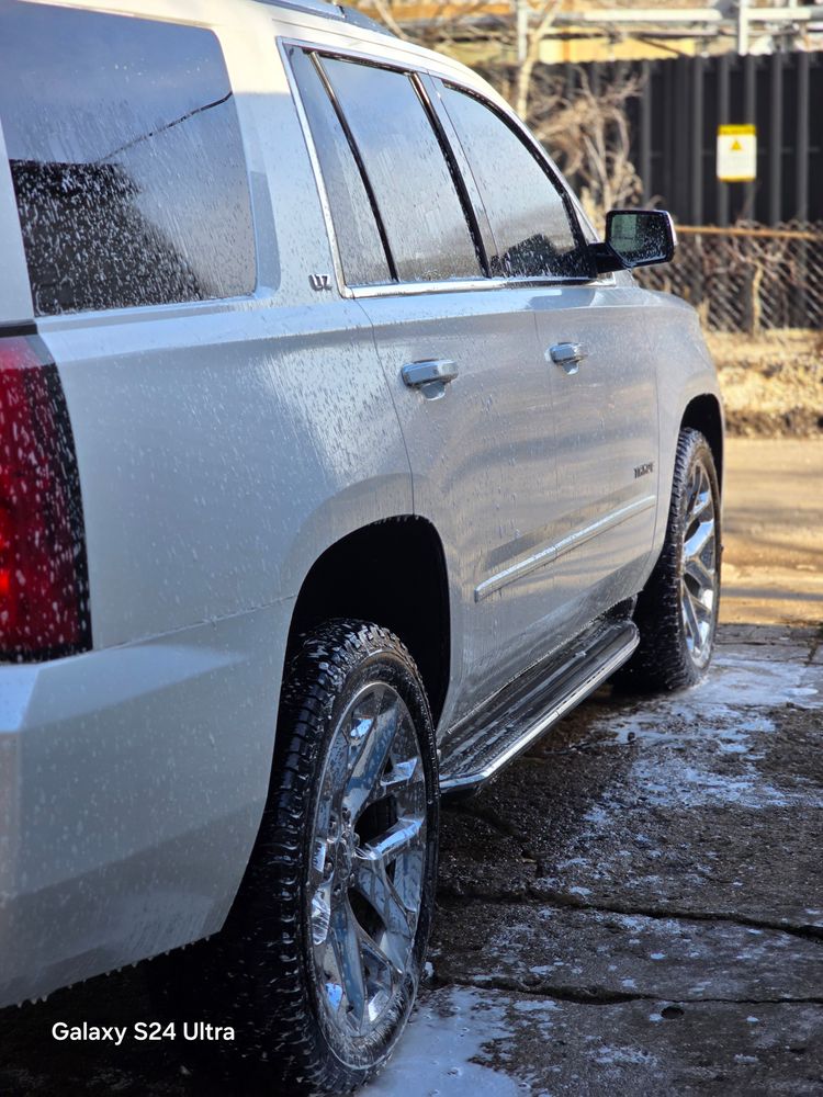 Hand Wash & Wax for Luxury Auto Detail in Peoria, IL