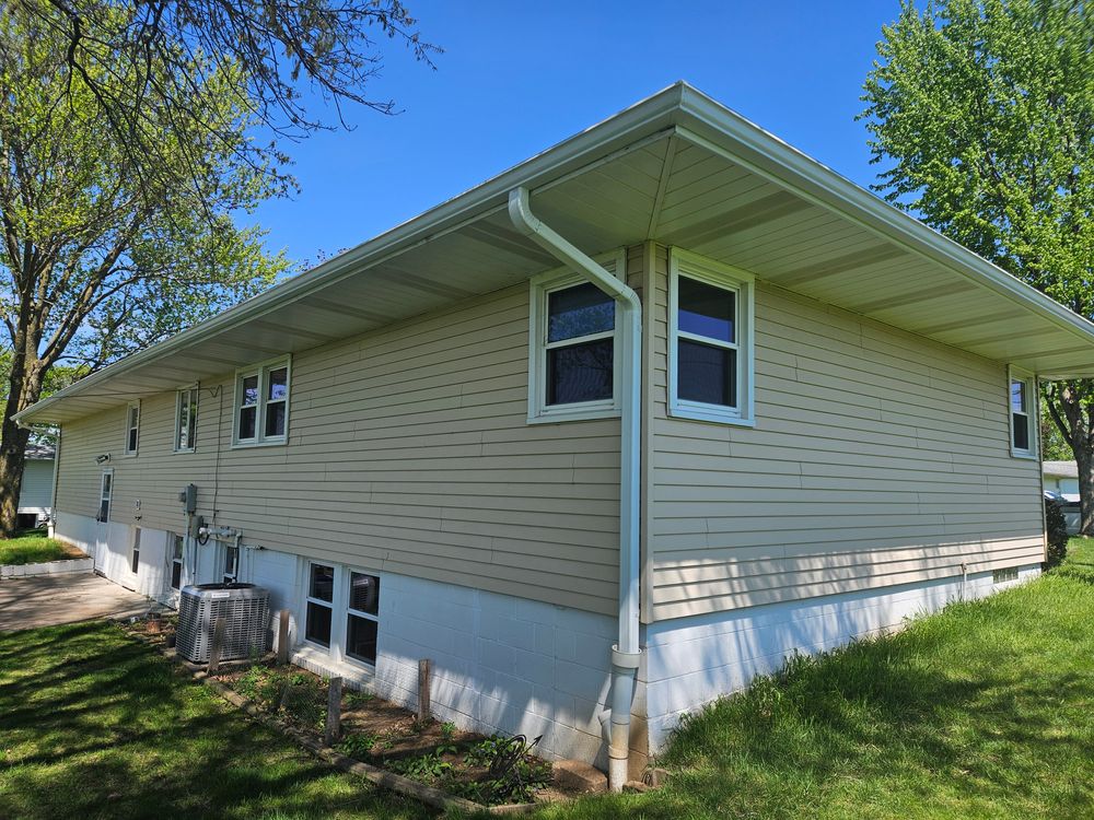 All Photos for Bredekamp Seamless Gutters in Jackson County, IA