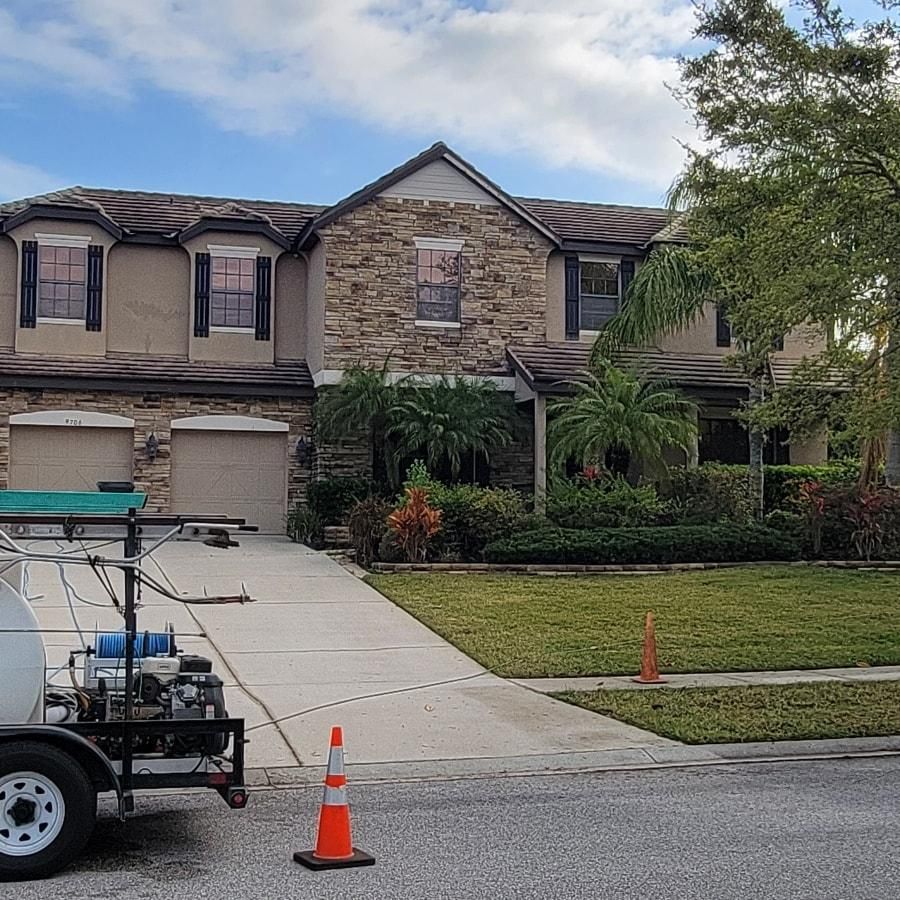 All Photos for Blue Stream Roof Cleaning & Pressure Washing  in Dover, FL