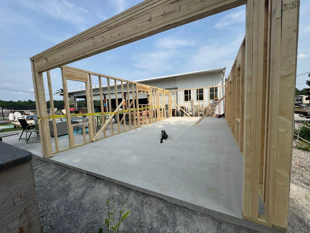 Roofing for Green River Roofing LLC in Columbia, KY