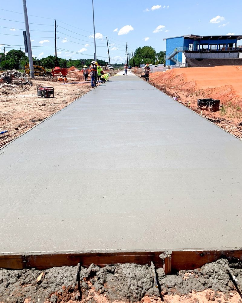 Contracting for Gulf Builders in Houston, TX