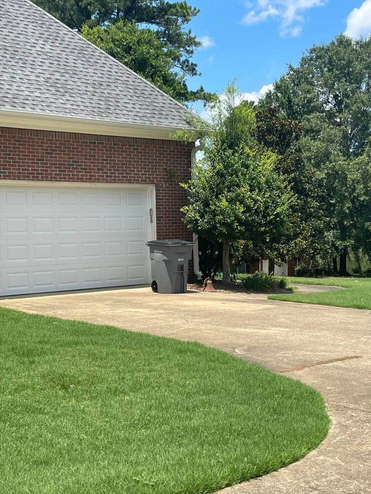 A clean driveway and sidewalk set the impression for your home. We'll remove algae and dirt buildup and leave your driveway better looking than it ever before. for Man's Asap Landscaping and Handyman Services LLC in Lagrange, GA
