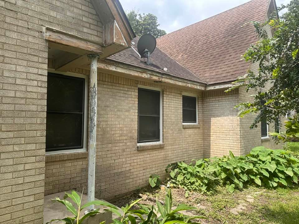 Transform your home with our professional exterior painting services, enhancing curb appeal and protecting against weather elements. Our expert team ensures a flawless finish using premium materials tailored to your style preferences. for D&J Painting in Richmond, TX